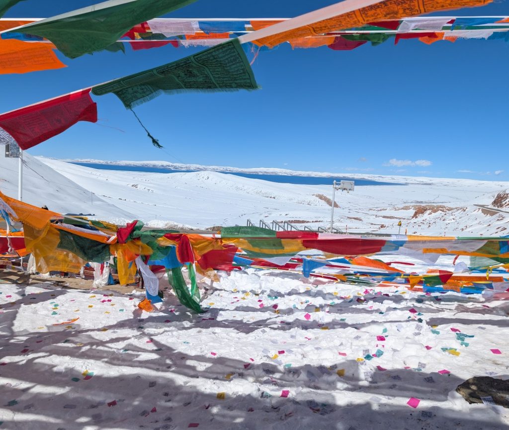 Prayer flags at Nagenla Pass Tibet